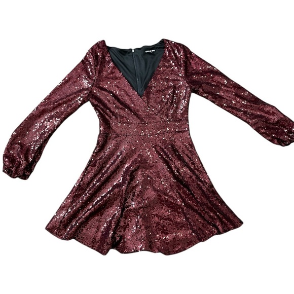 Gianni Bini Burgundy Sequin Long Sleeve Dress - Picture 5 of 5